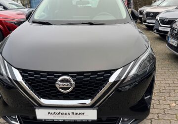 Nissan Qashqai 18.436 km 23.290 &euro; Erkner 15537