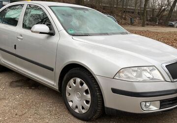 Skoda Octavia 209.548 km 3.000 &euro; Berlin 13597