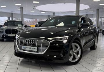 Audi e-tron 67.140 km 27.880 &euro; Schönefeld / bei Berlin 12529