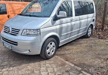 VW T5 California 228.900 km 22.500 &euro; Berlin 10317
