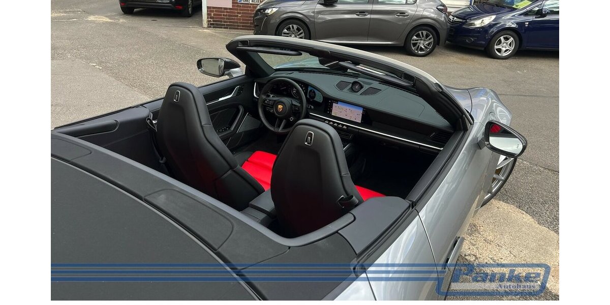 Porsche 911 Carrera 4 GTS Cabriolet*Night*Chromo*Sthzg* 1.750 km 172.890 &euro; Berlin 13187