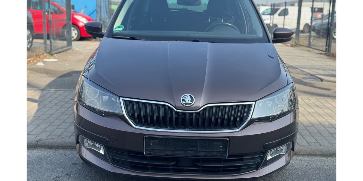 Skoda Fabia 96.920 km 10.990 &euro; Wildau 15745