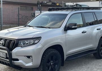 Toyota Land Cruiser 48.000 km 53.990 &euro; Berlin 12681