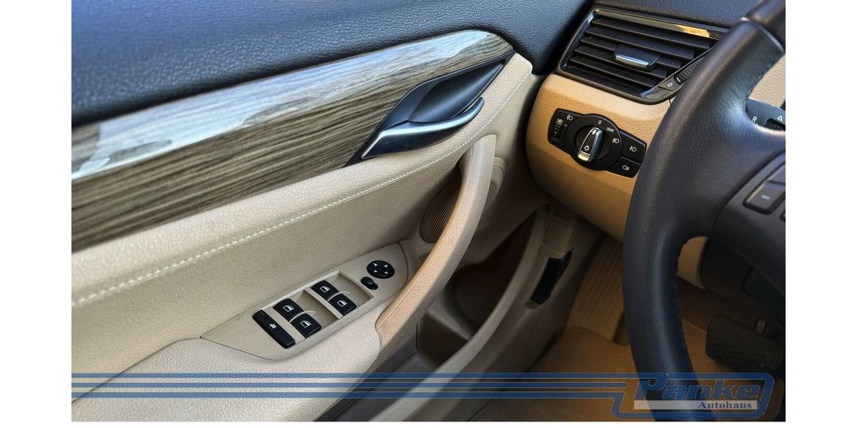 BMW X1 18 i sDrive Aut.*NAV*SHZ*Leder*USB*AC* 100.000 km 10.490 &euro; Berlin 13187