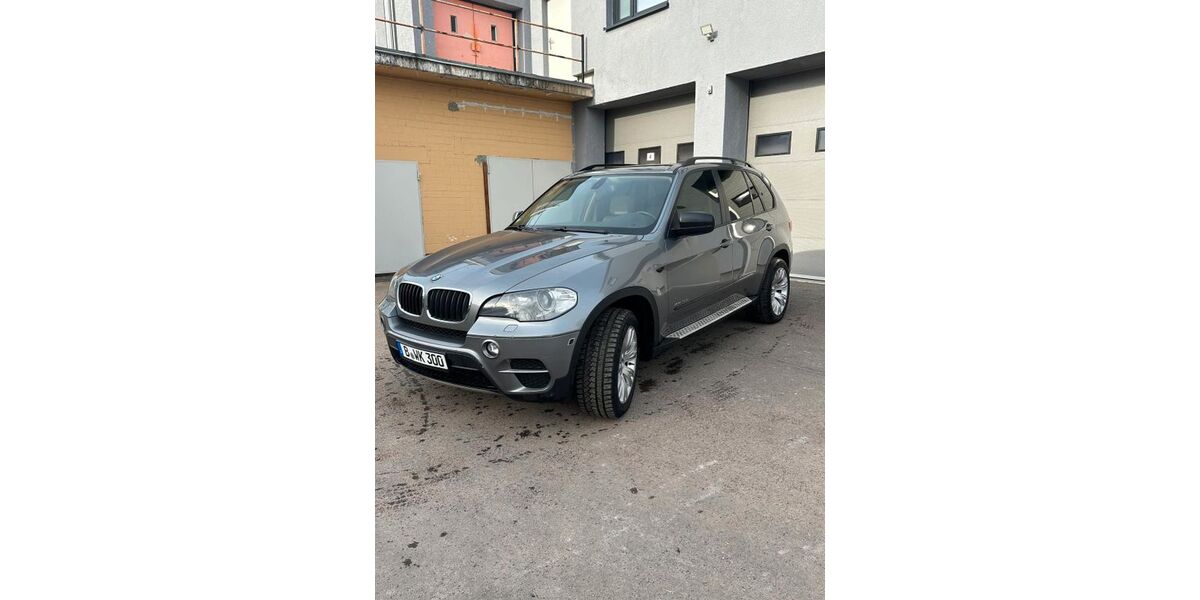 BMW X5 159.000 km 16.990 &euro; Berlin 13435