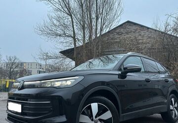 VW Tiguan 23.700 km 34.500 &euro; Berlin 10627
