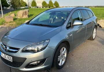 Opel Astra 204.500 km 4.900 &euro; Berlin 10249