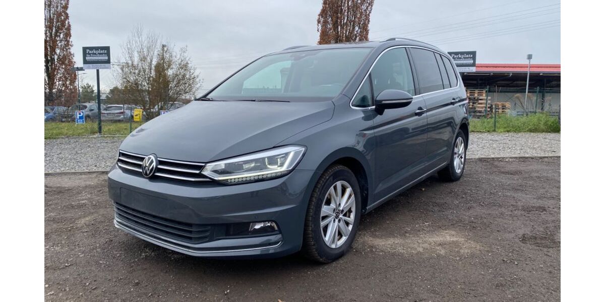 VW Touran 210.183 km 14.299 &euro; Blankenfelde-Mahlow 15831