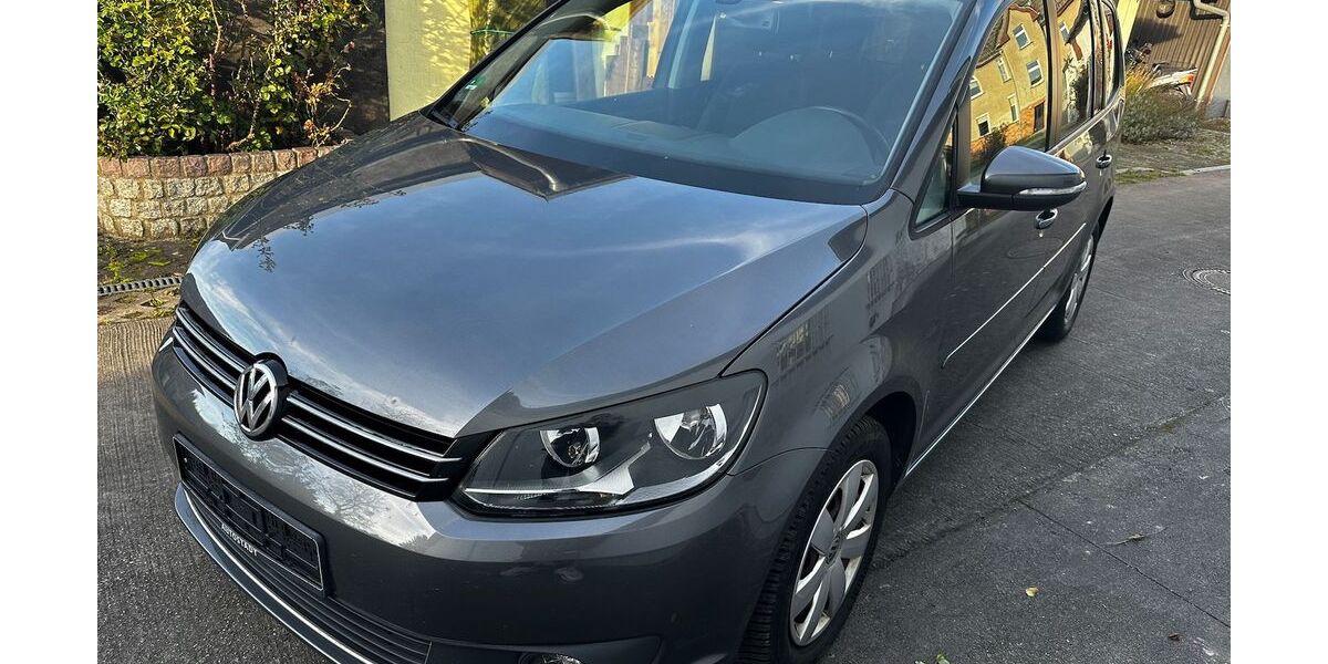 VW Touran 258.481 km 4.999 &euro; Schönefeld/ OT Großziethen 12529