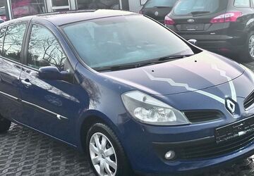 Renault Clio 184.000 km 3.699 &euro; Hoppegarten (Hönow) 15366