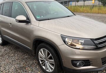 VW Tiguan 95.150 km 11.900 &euro; Berlin 10247