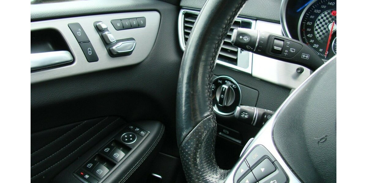 Mercedes-Benz GLE 350 AMG 4Matic Distronic+ Pano SHZ AHK 360º H& 125.123 km 34.980 &euro; Falkensee 14612