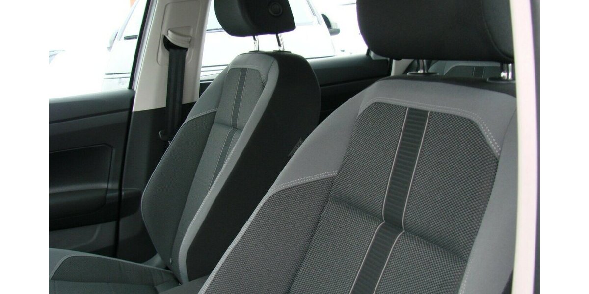 VW Polo VI 1.0TSi Style ACC IQ-LIGHT BMT DSG 19.923 km 19.980 &euro; Falkensee 14612