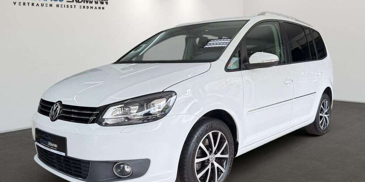 VW Touran 87.500 km 16.580 &euro; Berlin 12351
