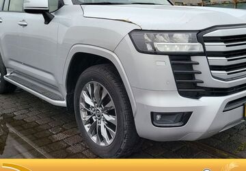 Toyota Land Cruiser 10 km 99.638 &euro; Berlin 10785
