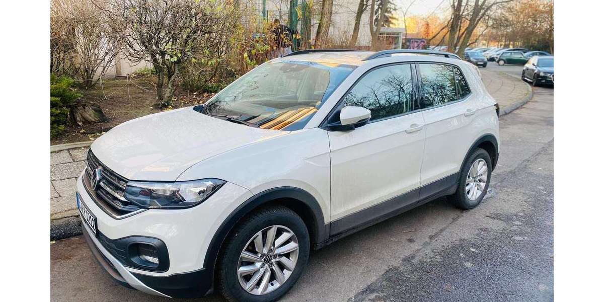 VW T-Cross 61.800 km 15.000 &euro; berlin 10409