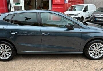 Seat Ibiza 31.100 km 19.490 &euro; Berlin Marienfelde 12277