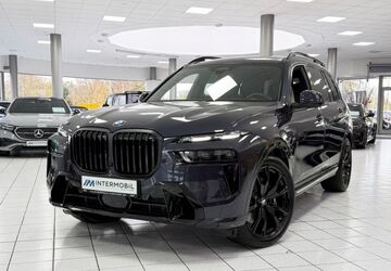BMW X7 3.844 km 103.990 &euro; Schönefeld / bei Berlin 12529