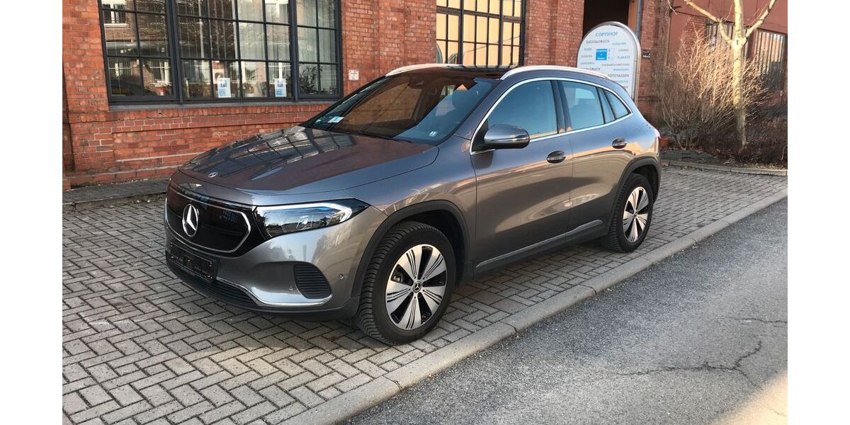 Mercedes-Benz EQA 35.000 km 29.900 &euro; Berlin 13158