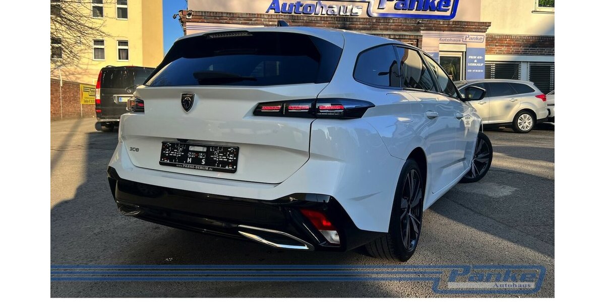 Peugeot 308 Allure EAT8*NAV*Carplay*LED*360°*Cockpit* 150.000 km 17.990 &euro; Berlin 13187