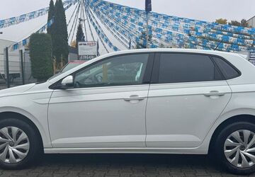 VW Polo 75.231 km 14.890 &euro; Königs Wusterhausen - OT Niederlehme 15713