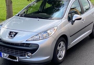 Peugeot 207 94.896 km 3.000 &euro; Berlin 12249