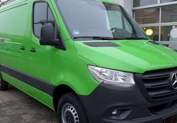 Mercedes-Benz Sprinter 146.635 km 18.990 &euro; Berlin 13086