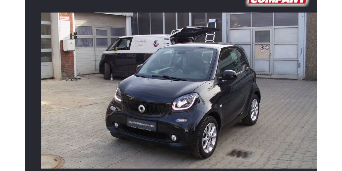 Smart ForTwo 42.646 km 11.490 &euro; Berlin 13403