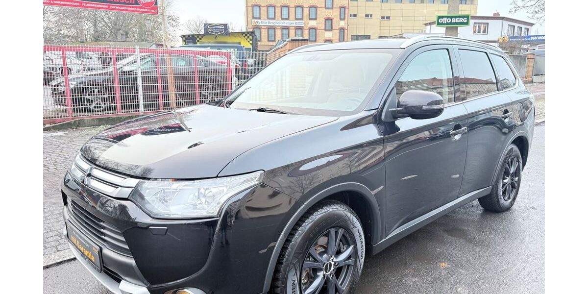 Mitsubishi Outlander 154.911 km 10.480 &euro; BERLIN 13409