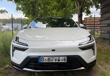 Polestar 4 1.265 km 48.900 &euro; Mittenwalde 15749