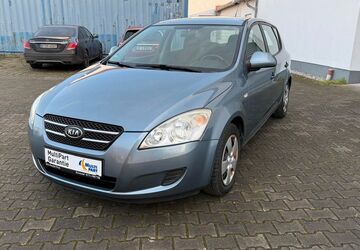 Kia ceed / Ceed 120.319 km 2.690 &euro; Berlin 13088