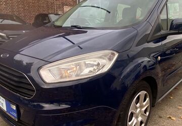 Ford Tourneo Courier 71.000 km 8.990 &euro; Berlin-Lichtenberg 10365