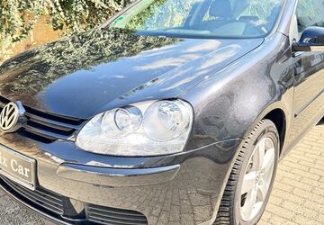VW Golf 158.000 km 2.250 &euro; Berlin 13088