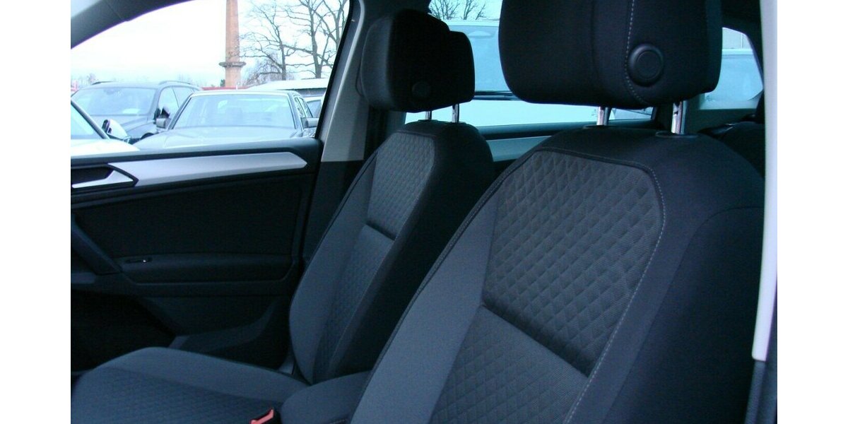 VW Tiguan 2.0TSi Comfortline BMT 4M SHZ ACC LED AHK 69.021 km 25.980 &euro; Falkensee 14612