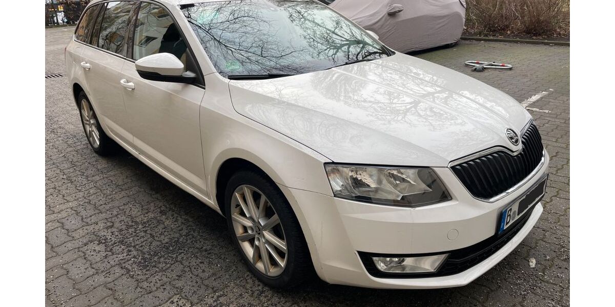 Skoda Octavia 214.000 km 8.400 &euro; Berlin 12049