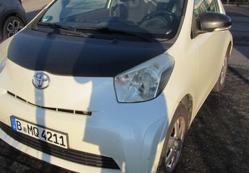 Toyota IQ 140.100 km 2.800 &euro; Potsdam 14476