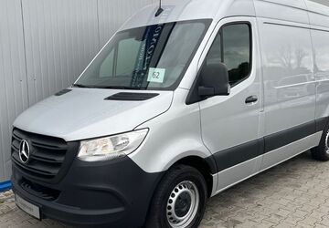 Mercedes-Benz Sprinter 35.975 km 30.499 &euro; Berlin 13055