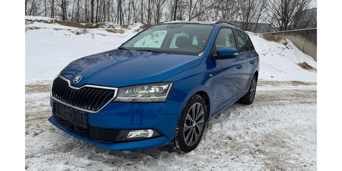 Skoda Fabia 24.500 km 14.800 &euro; Berlin 13407