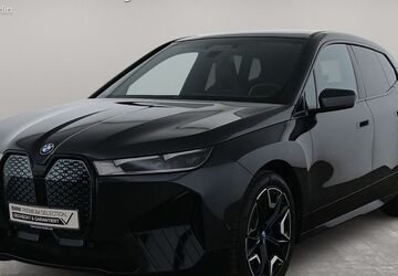 BMW iX 45.227 km 57.900 &euro; Berlin 14057