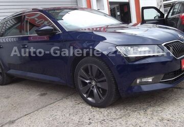 Skoda Superb 200.000 km 11.990 &euro; Berlin 12277