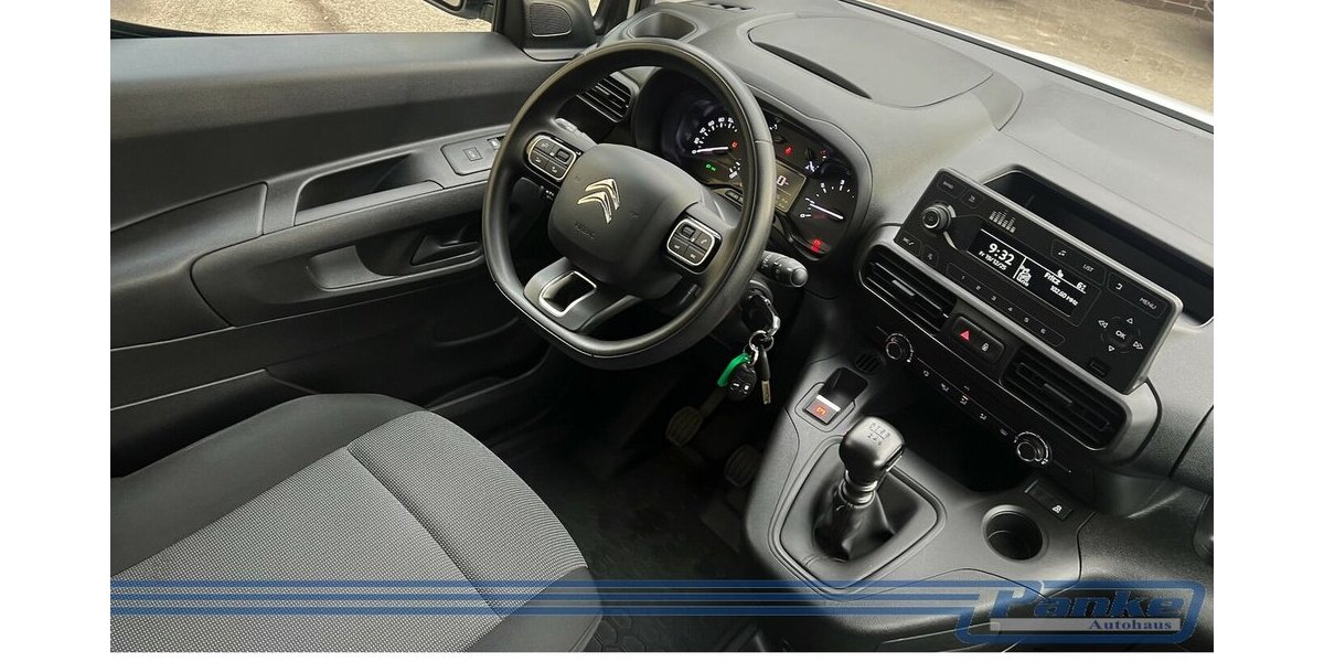 Citroen Berlingo Club XLL2*3-Sitz*Sthzg*Tempo*PDC*Glas* 34.799 km 16.990 &euro; Berlin 13187