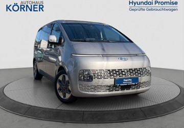 Hyundai STARIA 54.100 km 42.900 &euro; Berlin 12683