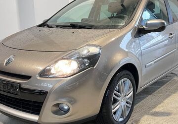 Renault Clio 65.299 km 7.999 &euro; Potsdam-Drewitz b.Berlin 14478