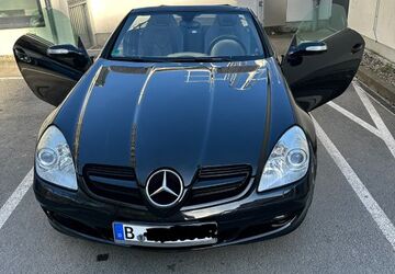 Mercedes-Benz SLK 200 143.000 km 10.700 &euro; Berlin 12161