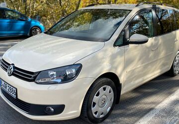 VW Touran 547.000 km 3.300 &euro; Berlin 13353