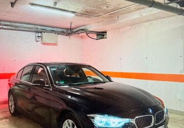 BMW 330 210.450 km 13.300 &euro; berlin 10115