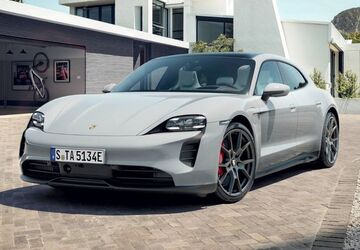 Porsche Taycan 10.825 km 95.930 &euro; Berlin 10587