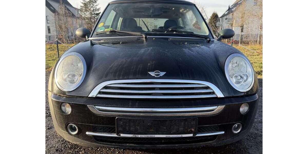 Mini One 255.000 km 1.300 &euro; mahlow 15831