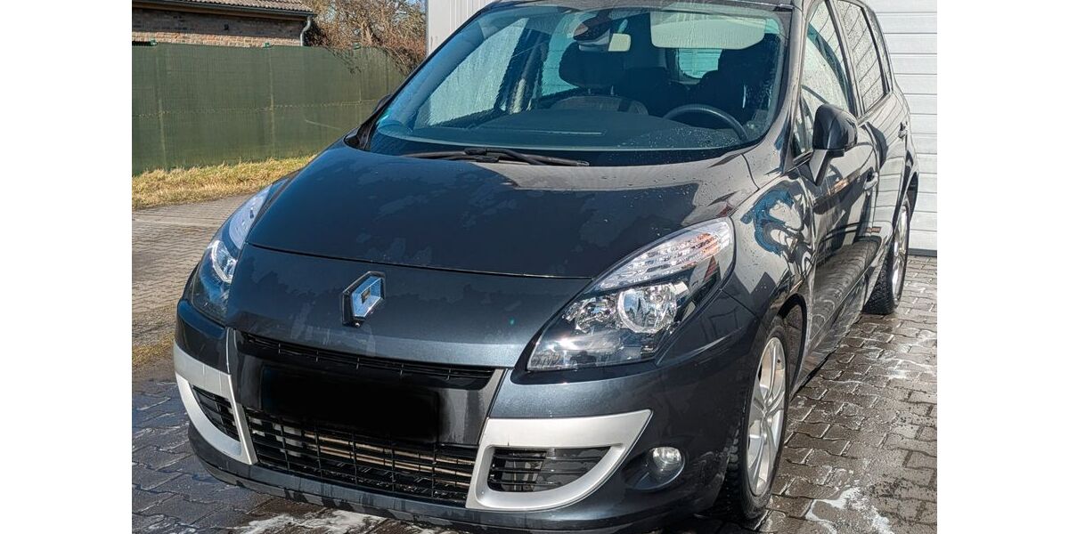 Renault Megane 158.100 km 3.999 &euro; Schönefeld 12529