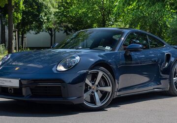 Porsche 992 23.749 km 202.930 &euro; Berlin 10587